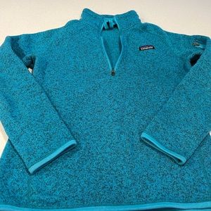 Patagonia women better sweater size medium. Turquoise heather blue